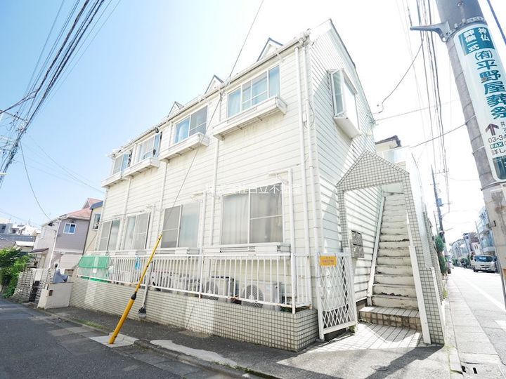 フィジカルIの外観