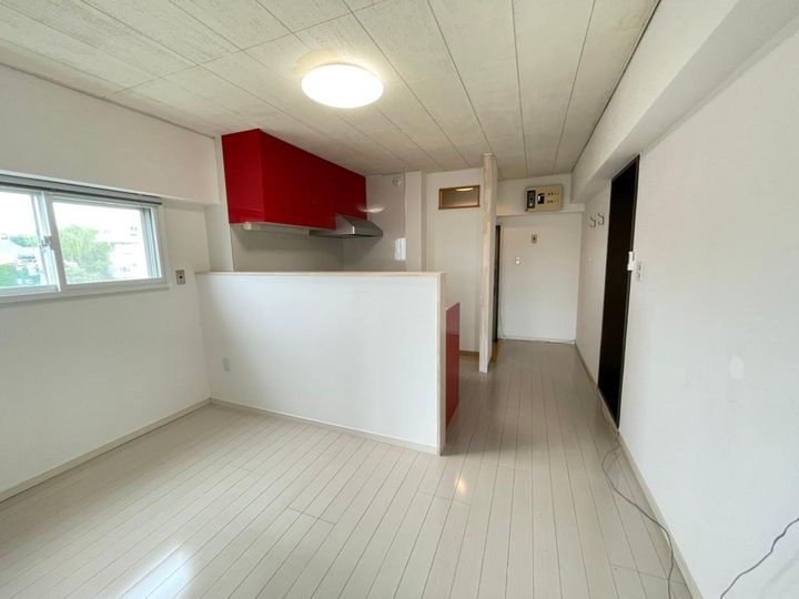 弘明寺パークハイツの居間