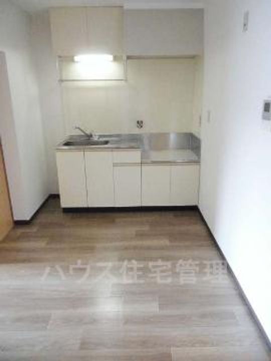 大阪府高槻市氷室町2(マンション)の賃貸物件の内装