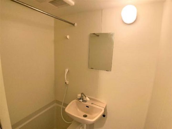 レオパレス中央の風呂