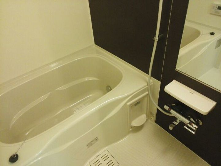 ドゥー ボヌールの風呂