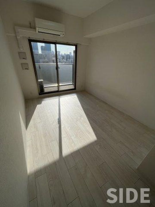 エスリード京橋グランテラスの居間