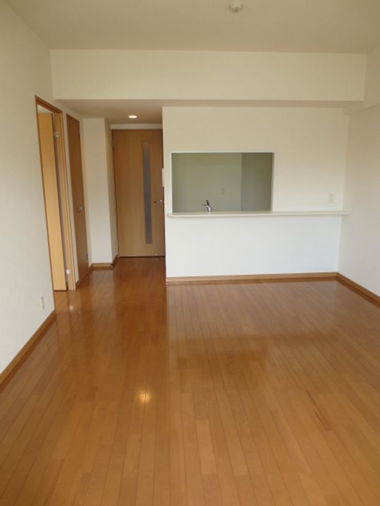 PARK MIRACOSTA(パーク ミラコスタ)の居間