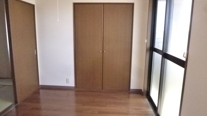 りヴテイ コートの内装