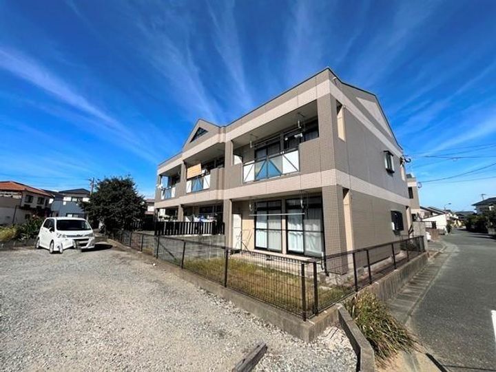 コーポイマージュA棟の外観