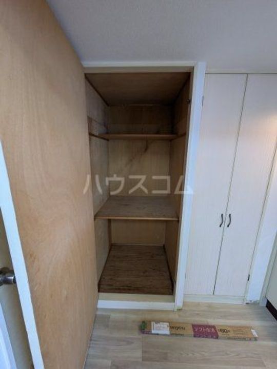 クレスト・センバの内装