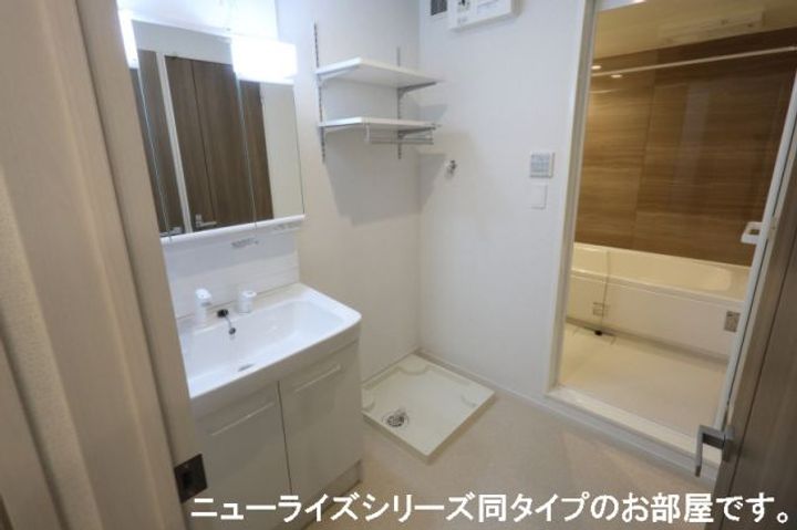 バイオレットの内装