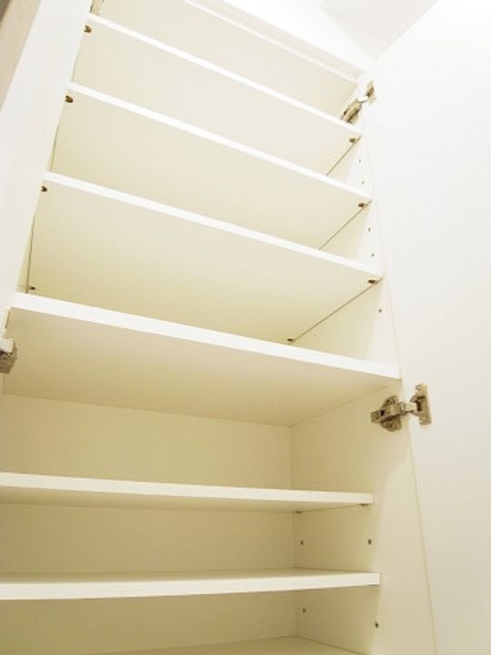 東京都中央区日本橋大伝馬町(マンション)の賃貸物件の玄関