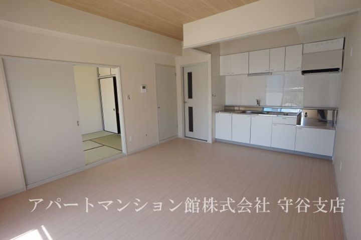 グランドフォレストB棟のキッチン