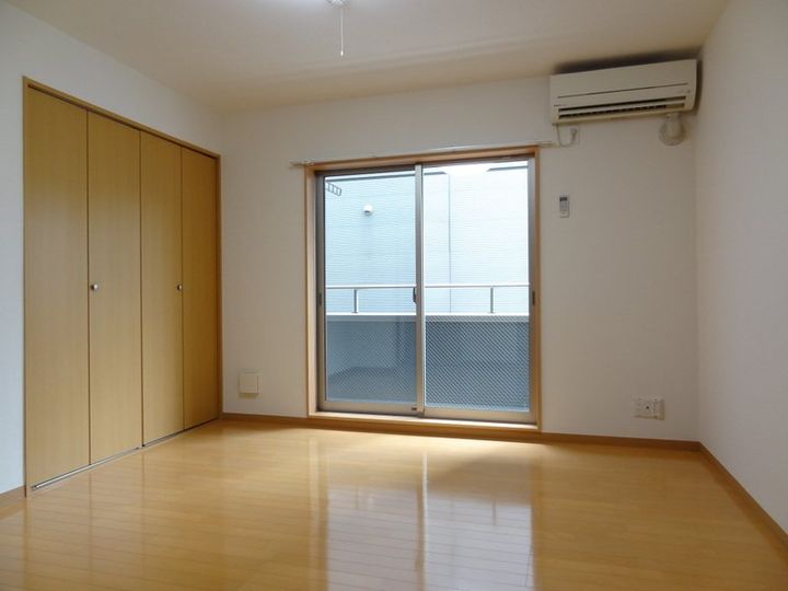 JM FUJISTA 8の居間