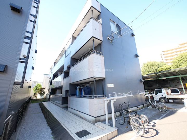 JM FUJISTA 8の外観