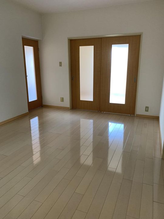 北水前寺マンションの居間