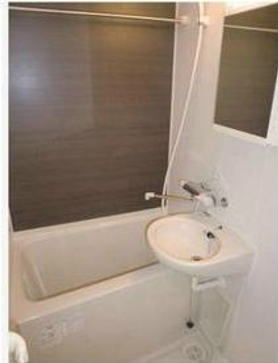 フェニックス西新宿弐番館の風呂