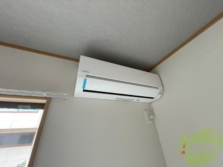 ポミエ・アクロスの内装