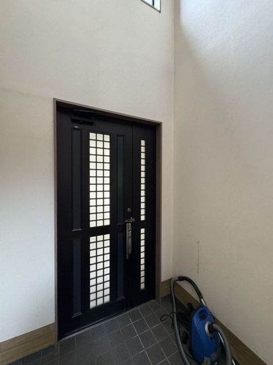 神奈川県鎌倉市台3(一戸建)の賃貸物件の玄関