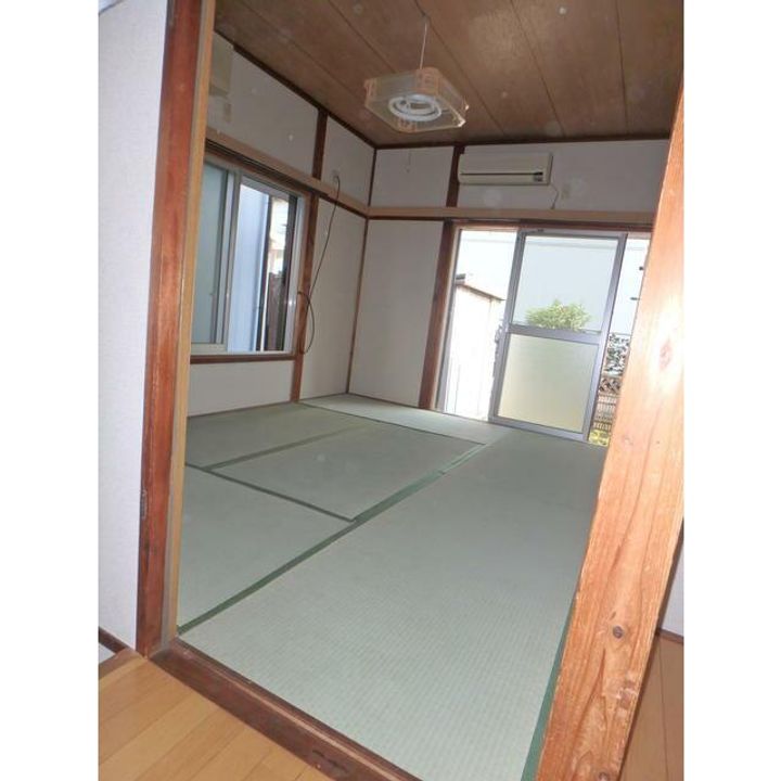東京都八王子市大和田町4(一戸建)の賃貸物件の居間