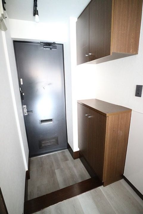 カンマルージュの玄関