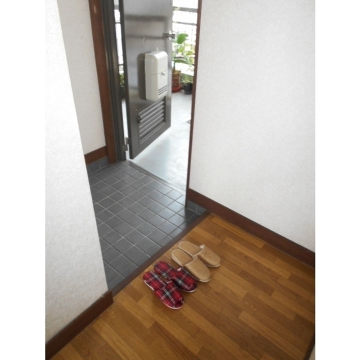 静岡県沼津市添地町(マンション)の賃貸物件の内装