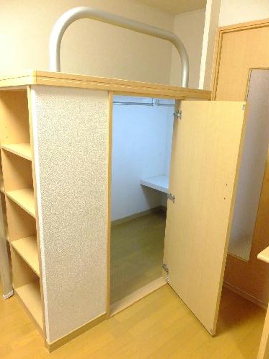 レオパレスALFACITY Hの内装