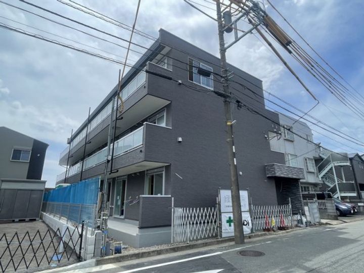 リブリ・井土ヶ谷の外観