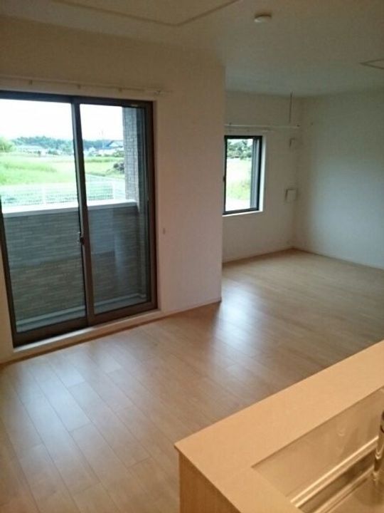 ウイン フォート ヒルズBの居間