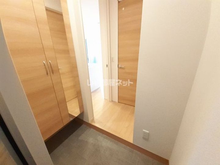 広島県広島市安佐南区上安1(アパート)の賃貸物件の玄関