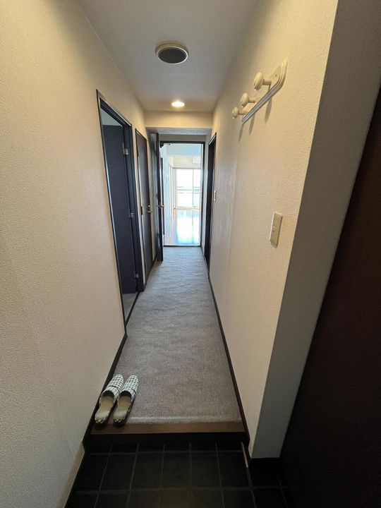 ライオンズマンション十日町の玄関