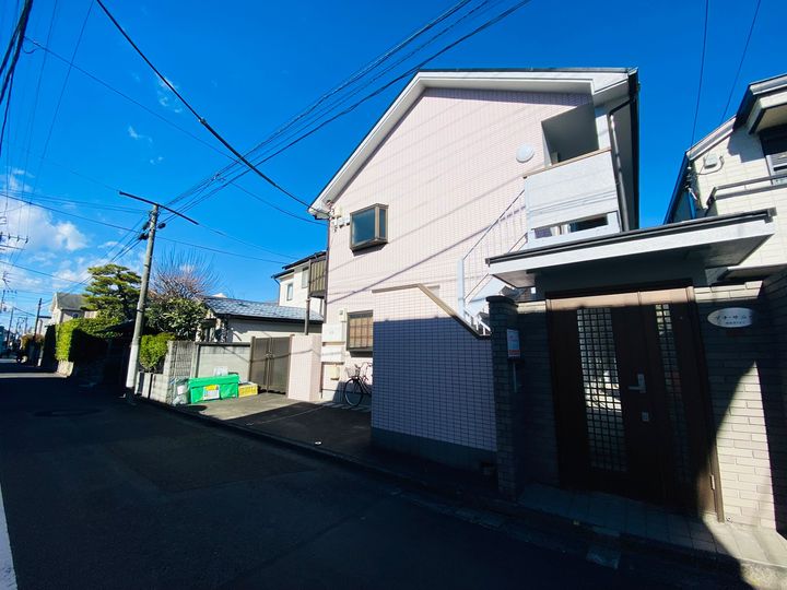 プチ・サニーの外観