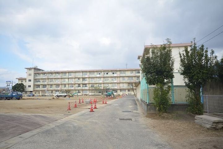 Sone ApartmentBの周辺