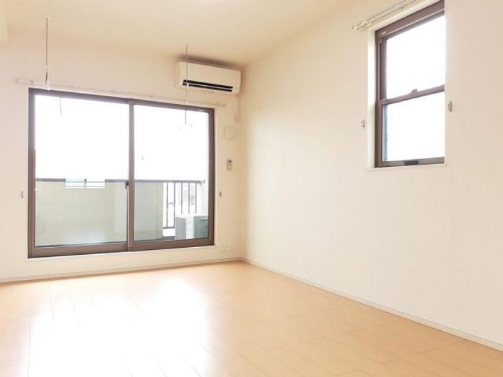 シプリエールJの居間