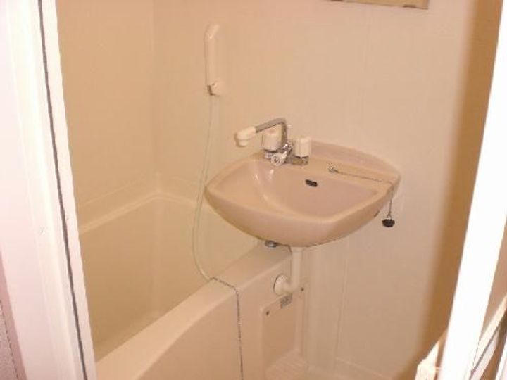 レオパレスメゾンTの風呂