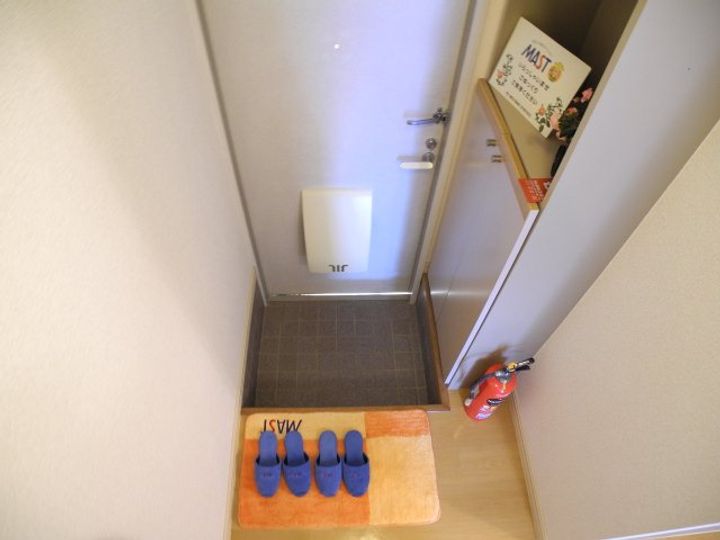 エスポワール尾上 D棟の玄関