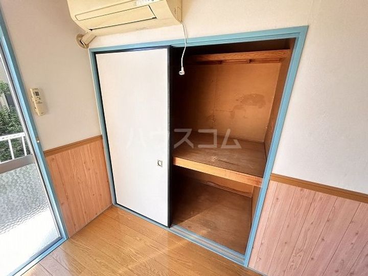 バレンシアの内装