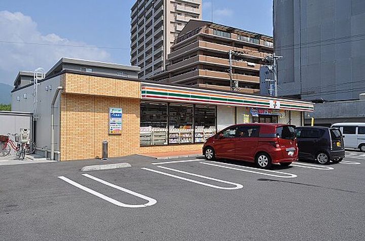 第一タウン皆賀の周辺