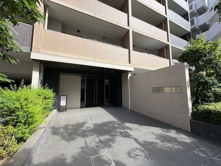 プレシス横濱山下町の地図