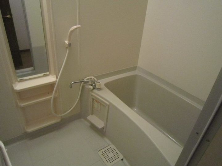 第3杉山ビルの風呂