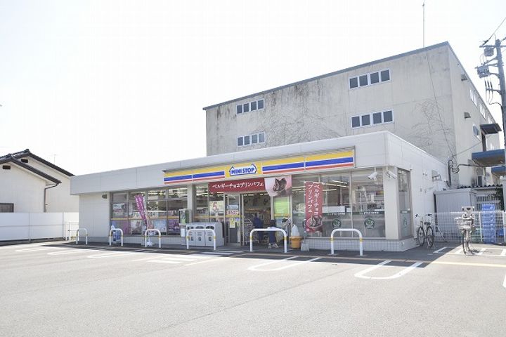 第3杉山ビルの周辺