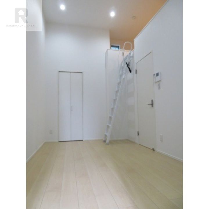大阪府大阪市東成区東中本3(アパート)の賃貸物件の居間