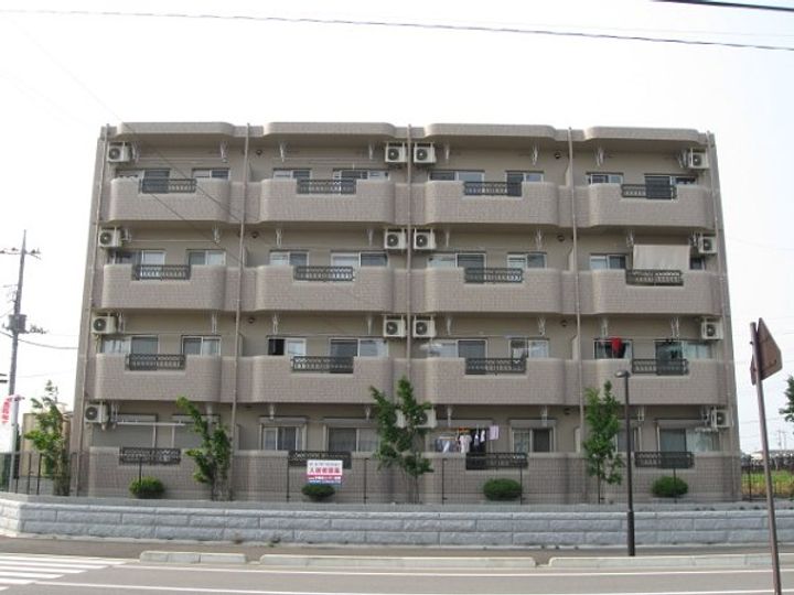 林マンションGの外観