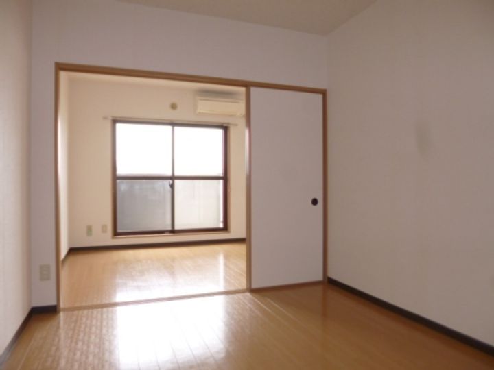 三重県伊勢市田尻町(マンション)の賃貸物件の内装