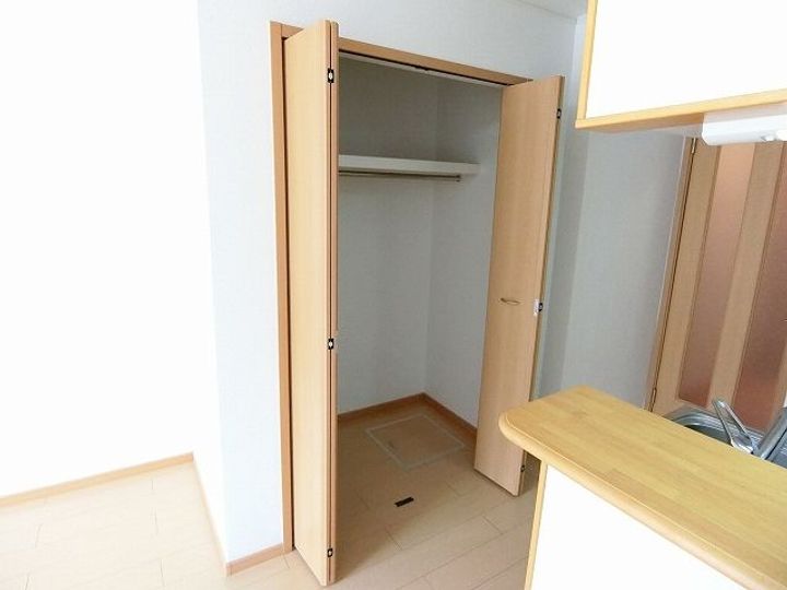 岐阜県各務原市鵜沼東町6(アパート)の賃貸物件の内装