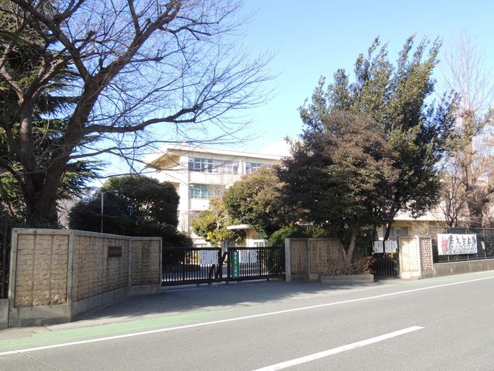 ローレルマンション太田 A棟の周辺