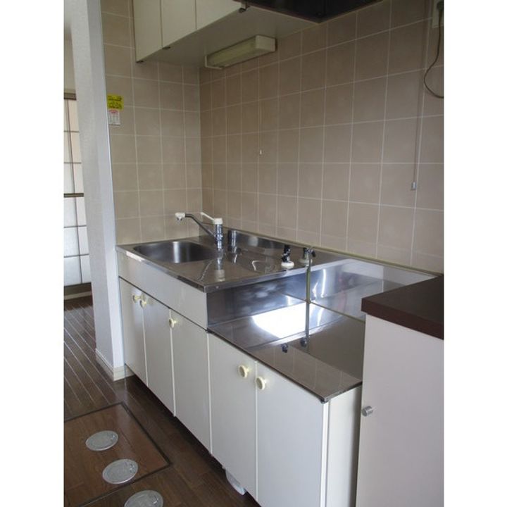 ハイライフシティ南青山E棟のキッチン