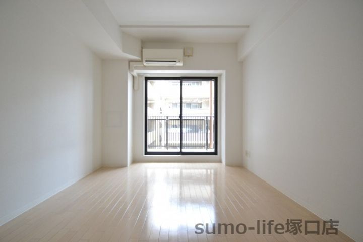 アーイ塚口の内装