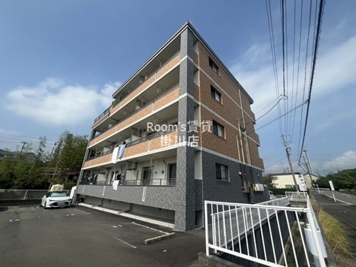 グラン リヴァーの外観