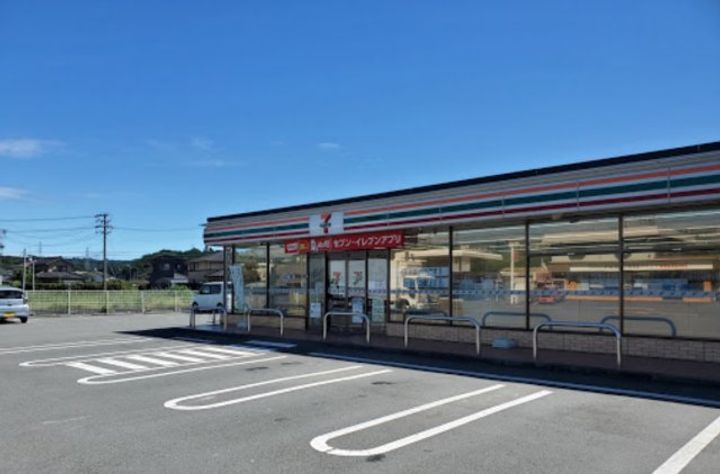 グラン リヴァーの周辺