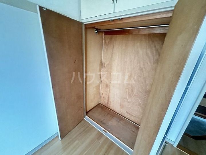 興津ハイツの内装