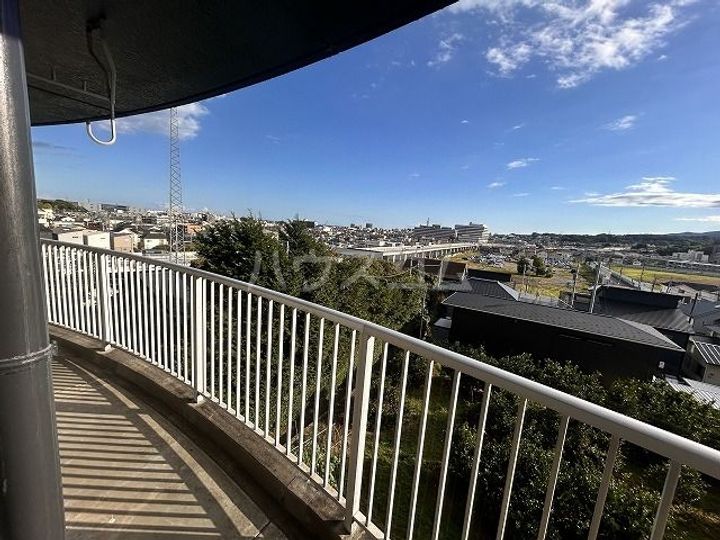 興津ハイツの内装