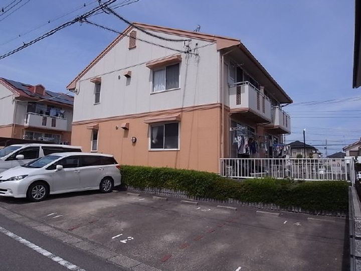 愛知県知多郡武豊町字梨子ノ木2(アパート)の賃貸物件の外観