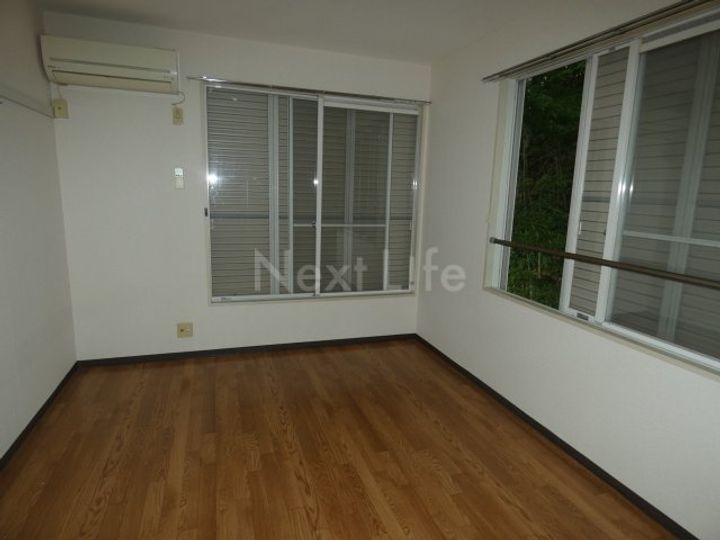 神奈川県川崎市麻生区岡上(アパート)の賃貸物件の居間